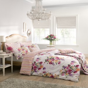 watery-floral-bedding-set