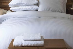 What to Look for When Ordering Hotel Bedding